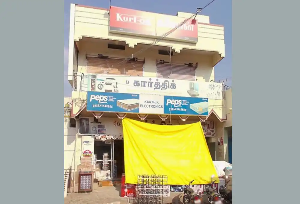 Karthik-furniture-pernambut